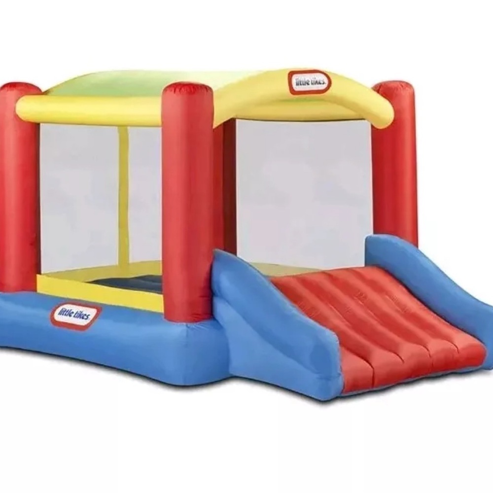 Red and Blue Bouncy Castle with Slide *Blower Not Included*